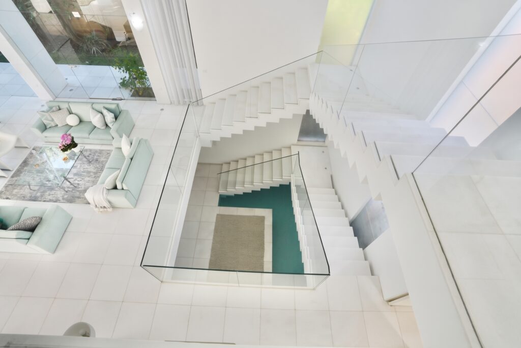Hatzivonim 6 — intérieur