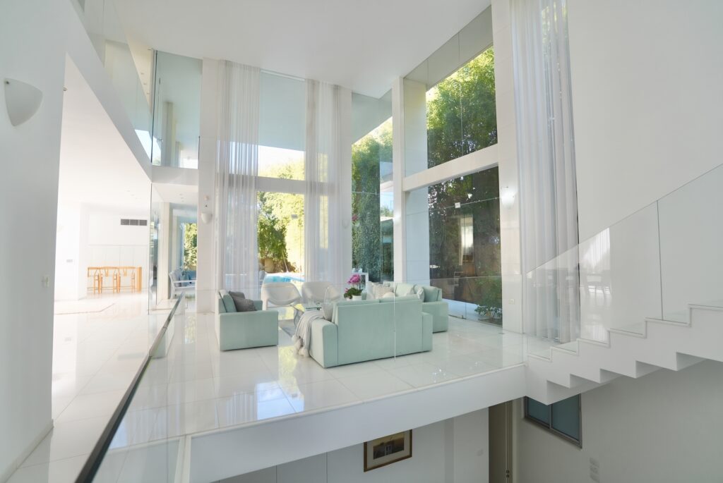 Hatzivonim 6 — intérieur