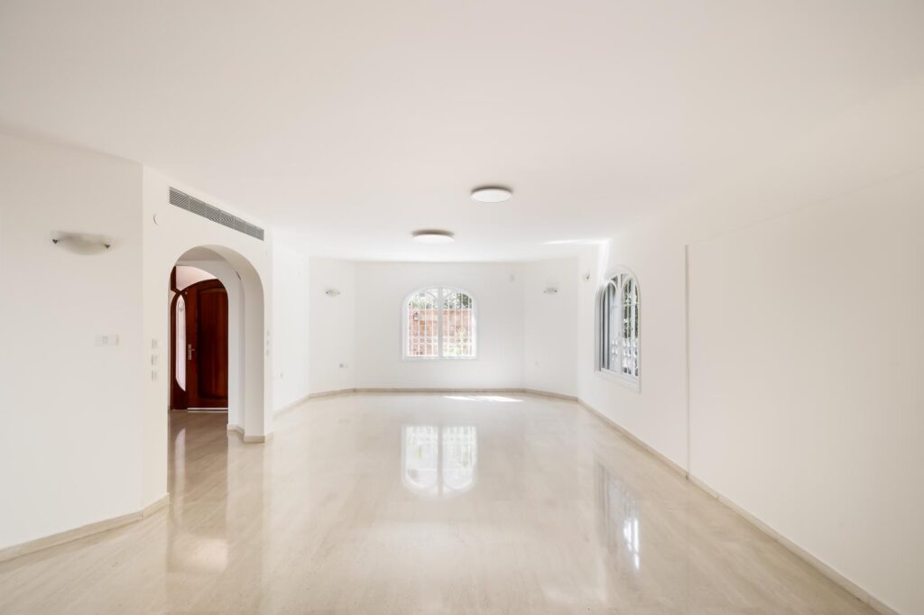 p-353539433689-WhatsApp Image 2026-01-18 at 10.49.23 (1).jpeg