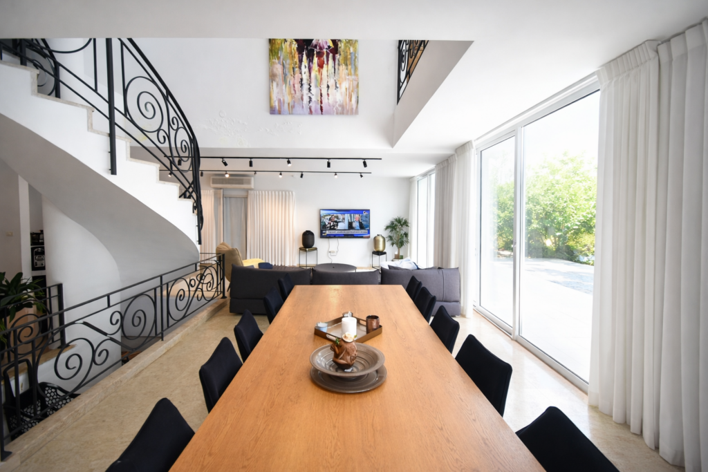 p-2282659302-ChatGPT Image 9 févr. 2026, 09_35_02.png