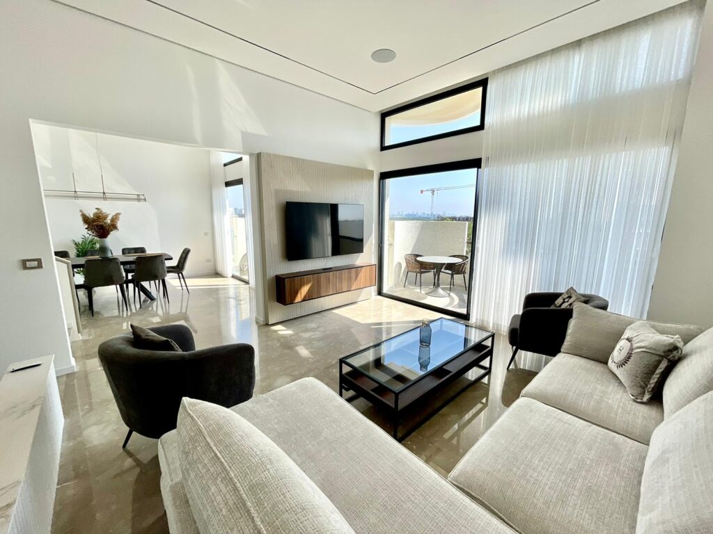 p-2875514057-image 1.jpeg