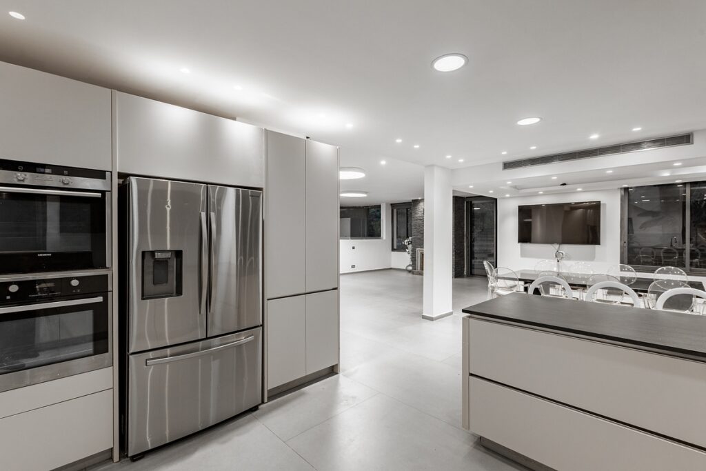 p-274324291826-Villa (GaleiTchelet-9) by Asher Davidson (27.10.25)-51.jpg