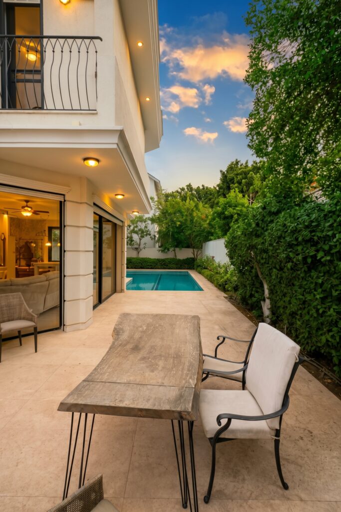 Haeshel 80B Herzliya Pituach — terrasse et balcon